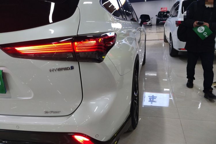 Used Toyota Crown Land Cruiser 2022 2.5L HEV Four-Wheel Drive Premium Edition
