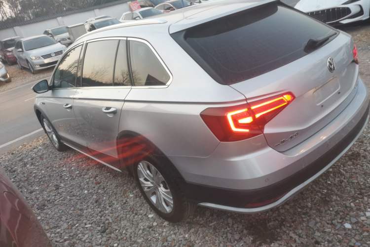 Used Volkswagen C-TREK 2017 1.6L Automatic Comfort Model
