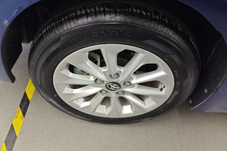 Used Toyota Corolla 2021 Dual-Motor 1.8L E-CVT Elite Edition