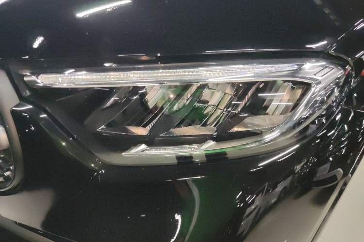 Used Mercedes-Benz GLC 2024 GLC 300 L 4MATIC Dynamic Edition 5-seater