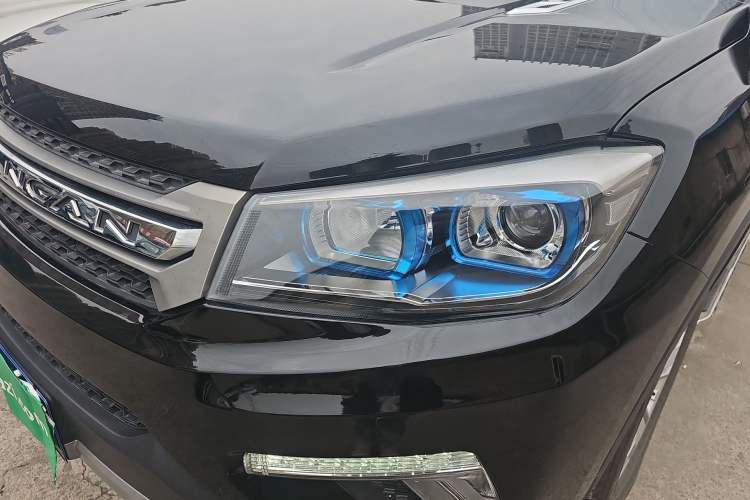 Used Changan CS75 2017 Shangku Edition 1.5T Manual ZhiXiang Model