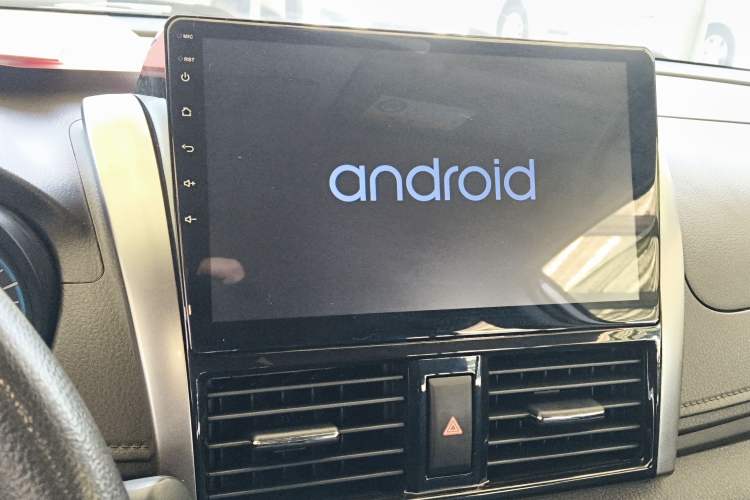 TDK.VehicleDetails.img