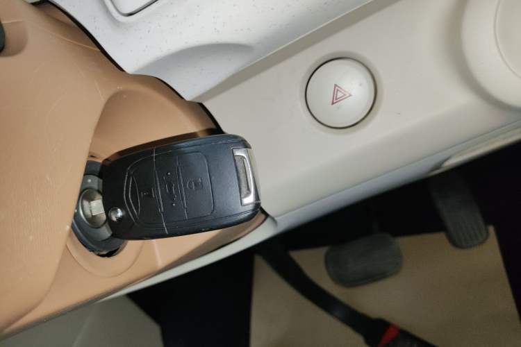 Used Wuling Hongguang MINIEV 2024 3rd Generation 215km Advanced Version
