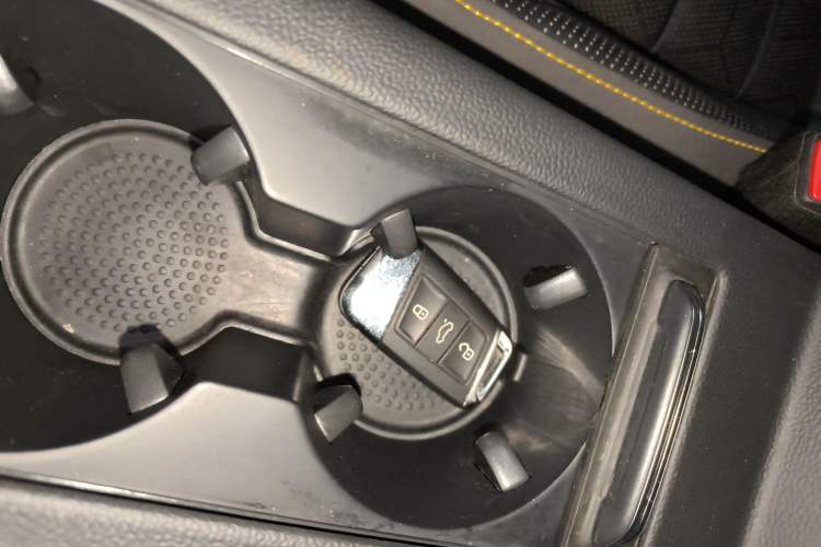 Used Volkswagen FAW-Volkswagen CC 2023 380TSI Striking Edition
