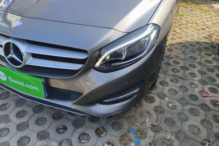 Used Mercedes-Benz B-Class 2017 B 200 Fashion Model
