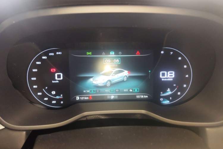 Used Roewe i5 2019 GL 20T Automatic 4G Connected & Ultra-Cool Play Edition
