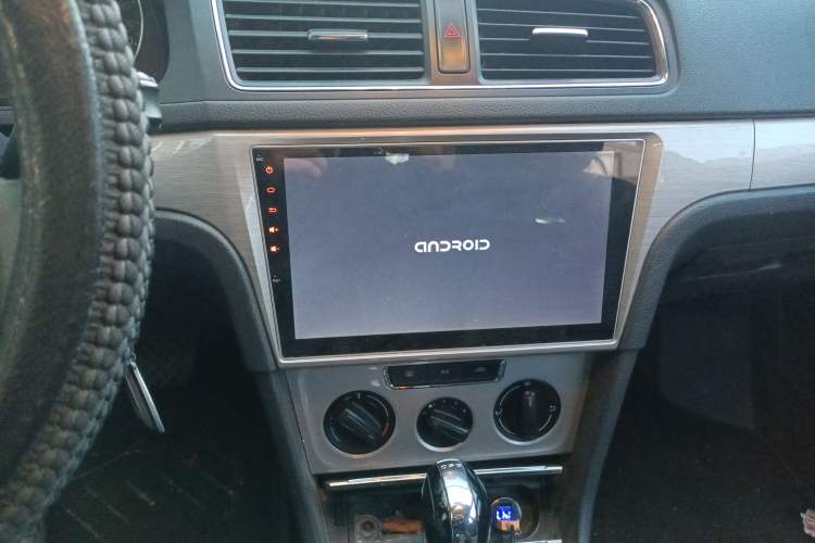 Used Volkswagen Gran Lavida 2013 1.4 TSI Automatic Comfort Model
