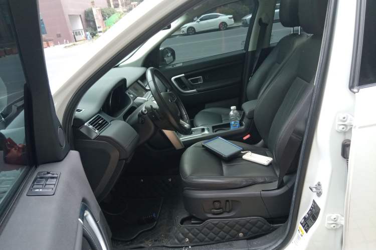 Used Land Rover Discovery Sport 2019 240 PS HSE Version China V Standard