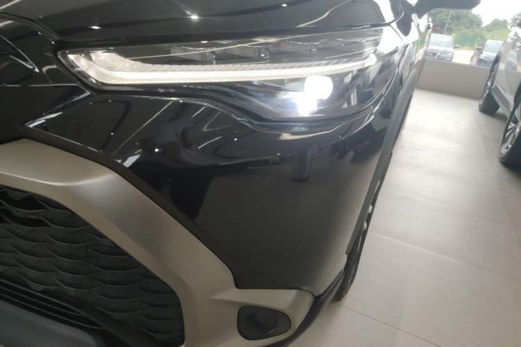 Used Toyota FRONTLANDER 2024 2.0L CVT Luxury Edition
