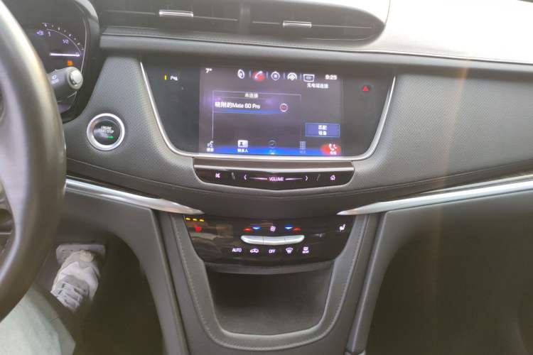 Used Cadillac XT5 2016 25T Luxury Model
