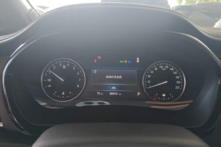 Used Buick GL8 2021 Land Cruiser Executive 652T Premium Model
