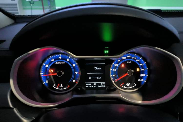 Used Geely Auto Emgrand X7 Sport 2021 Million Edition 1.8TD DCT Two-Wheel Drive Comfort Model
