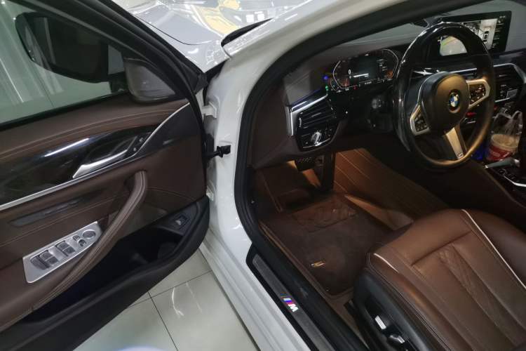 Used BMW 5 Series 2021 525Li M Sport Package
