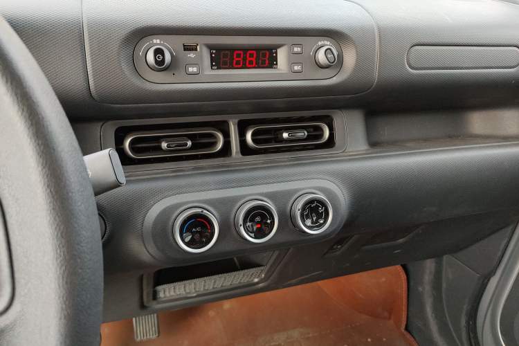 Used Wuling Zhiguang New Energy 2025 Comfort Model