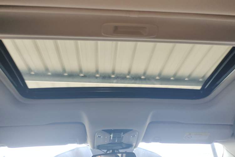 Used GAC Trumpchi GS8 2017 320T Two-Wheel Drive Luxury Edition (7 Seats)
