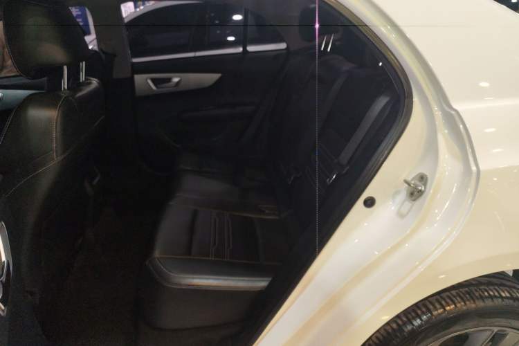 Used BYD Qin New Energy 2019 High-Range Luxury Model