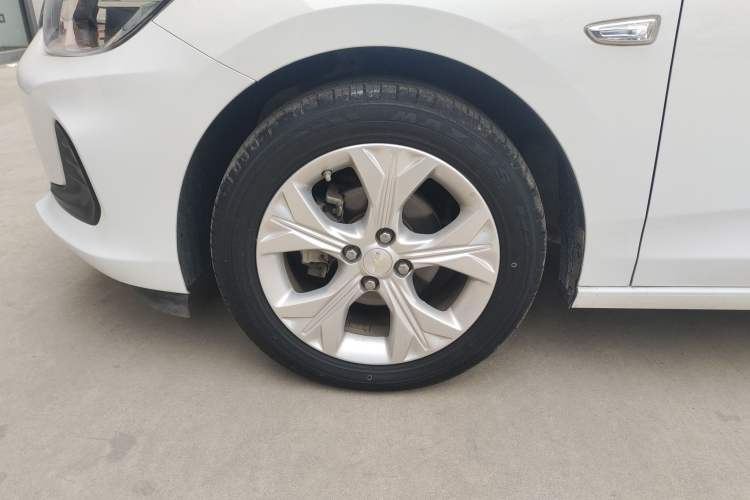 Used Chevrolet Cavalier 2020 325T Automatic Enjoyment Edition