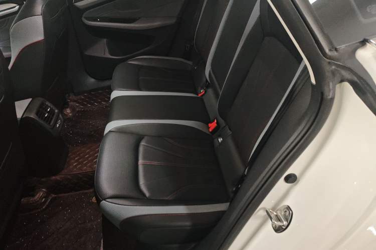 Used Volkswagen Lamando 2023 Lavida L 280TSI DSG Cool & Spicy Edition
