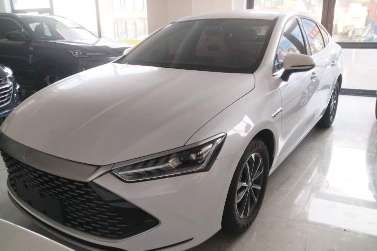 Used BYD Qin PLUS 2024 HONOR Edition DM-i 55KM Leading Model
