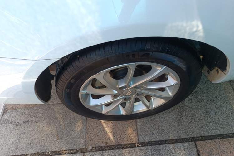 Used Geely Auto Emgrand 2021 UP 1.5L CVT Luxury Model
