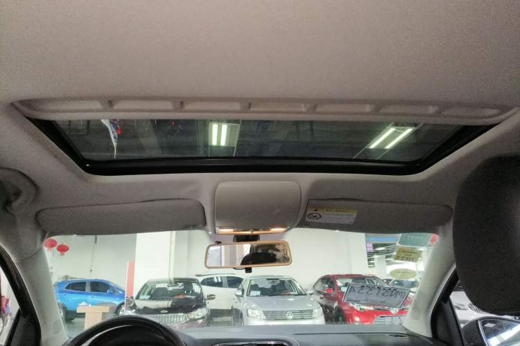 Used Volkswagen Polo 2014 1.6L Cross Polo Automatic