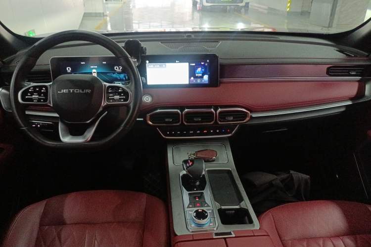 Used JETOUR X70 PLUS 2024 Champion Edition 1.5T DCT Champion MAX+ 5-seater