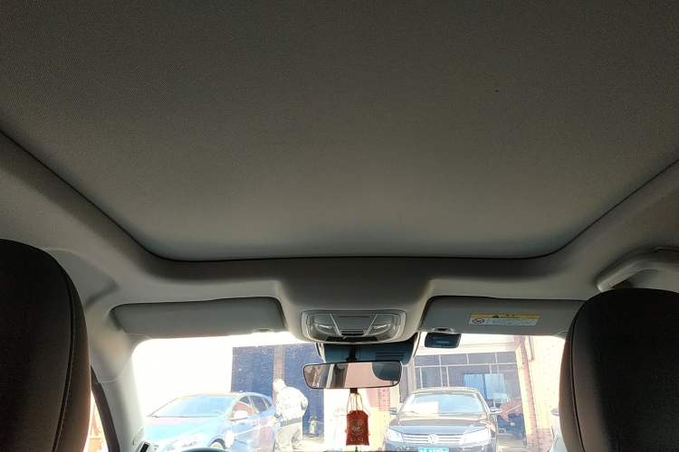 Used ORA Good Cat 2023 401 km Standard Range Comfort Version Lithium Iron Phosphate