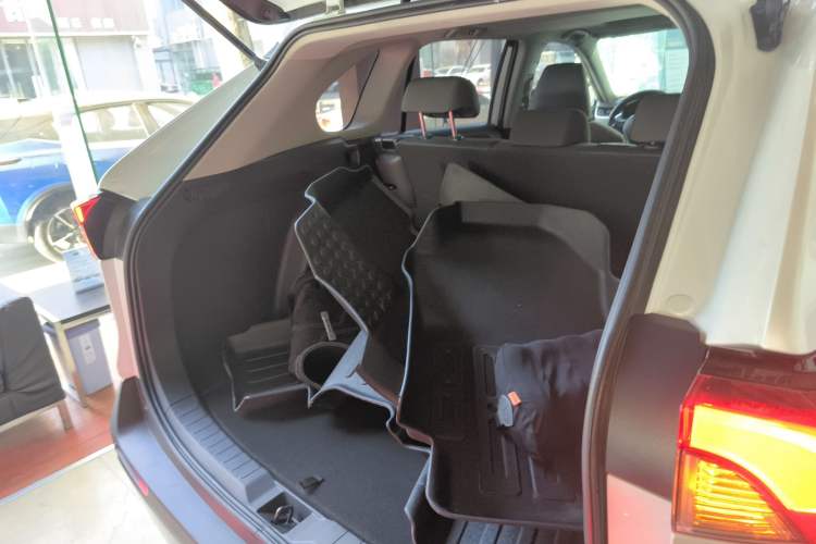 Used Toyota RAV4 2022 2.0L CVT Two-Wheel Drive Fashion Edition