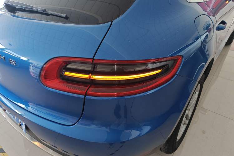 Used Porsche Macan 2016 Macan 2.0T
