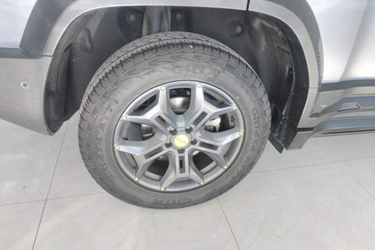 Used JETOUR Traveler 2023 2.0T All-Wheel Drive CrossPRO+
