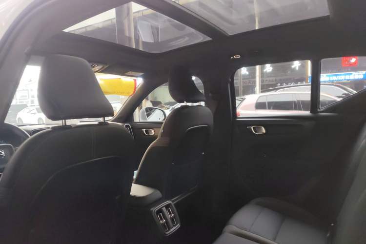 Used Volvo XC40 2023 B3 Zhiyuan Luxury Edition