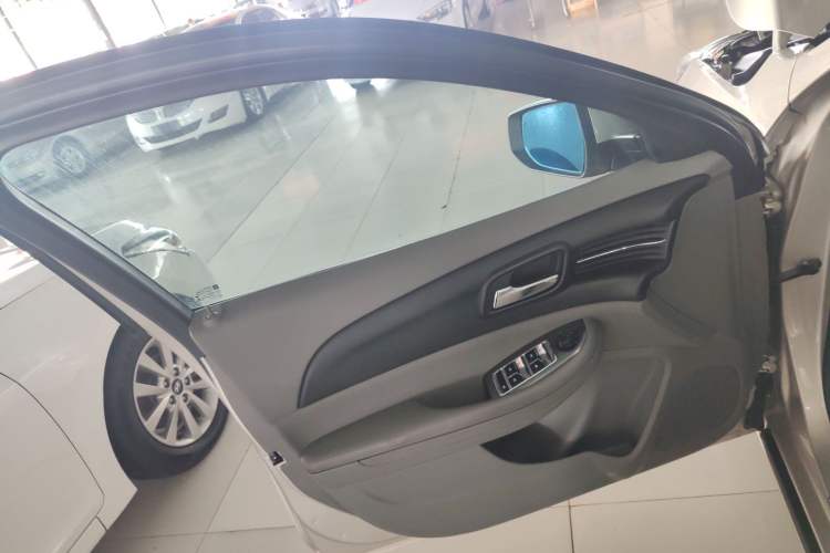 Used Chevrolet Malibu 2014 2.0L Automatic Luxury Edition
