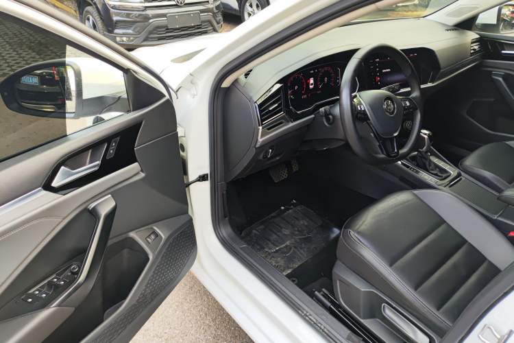 Used Volkswagen Sagitar 2022 280TSI DSG Excellence Edition
