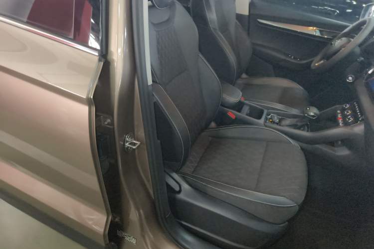 Used Skoda Karoq 2020 TSI280 Luxury Smart Edition China VI Standard