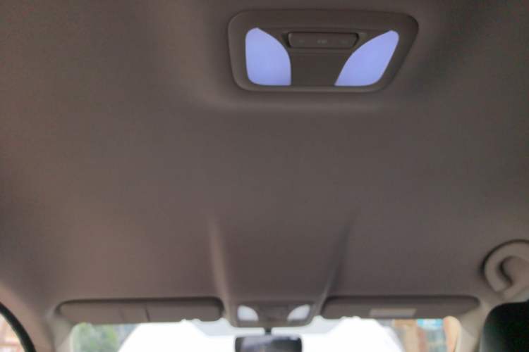 Used Dongfeng Aeolus AX7 2018 Classic 1.6T Automatic Elite Model