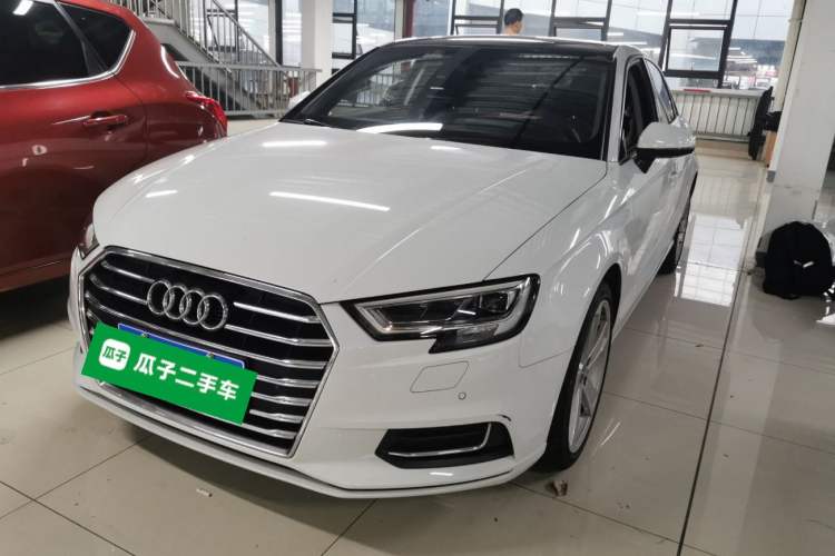 Used Audi A3 2019 Limousine 35 TFSI Style Edition China VI Emission Standard
