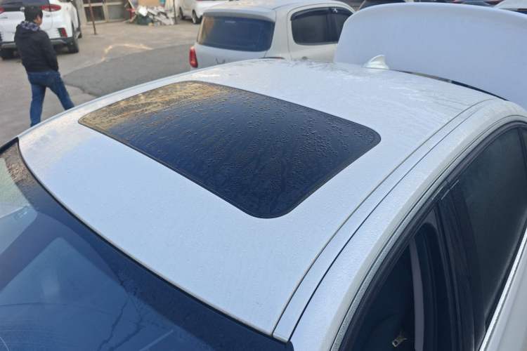 Used BMW 3 Series 2017 320Li Fashion Model
