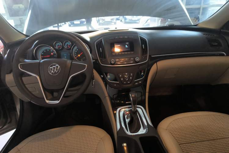 Used Buick Regal 2014 2.0L Leading Fashion Edition
