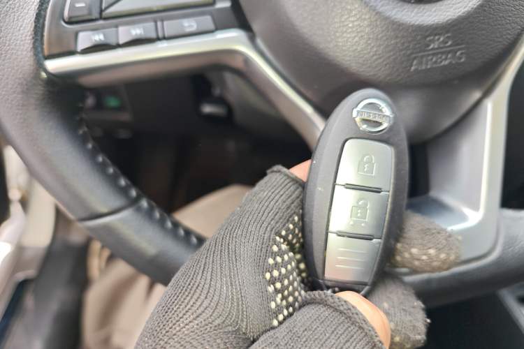 Used Nissan X-Trail 2020 2.0L XL ITS 3-Row CVT 2WD SmartConnect 7-Seater Comfort Edition