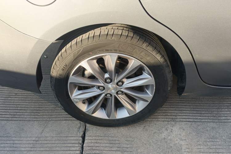 Used Chevrolet Monza 2020 320 Automatic Enjoyment Edition
