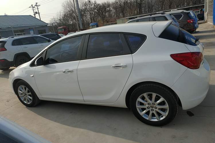 Used Buick GT 2014 XT 1.6L Automatic Fashion Edition
