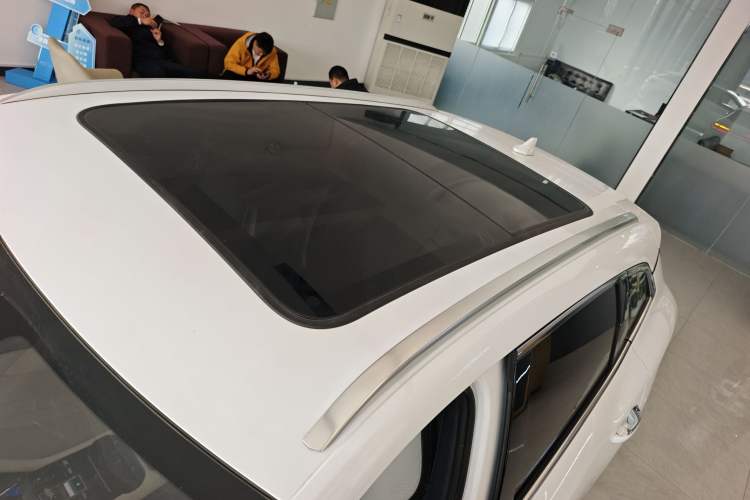 Used BYD Song PLUS New Energy 2025 EV Intelligent Driving Version 520km Premium Model
