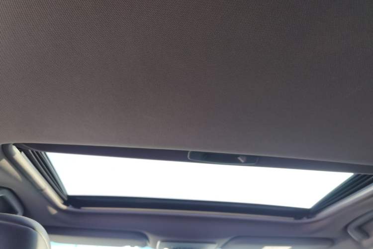 Used Toyota Avalon 2019 2.0L XLE Premium Edition China VI
