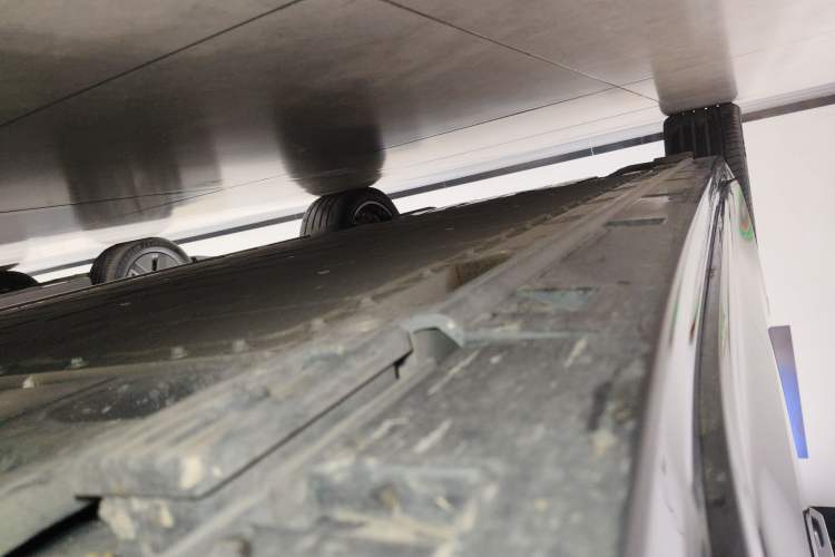 Used Zeekr 009 2024 7-Seater Walk-Through Version Four-Wheel Drive 108 kWh