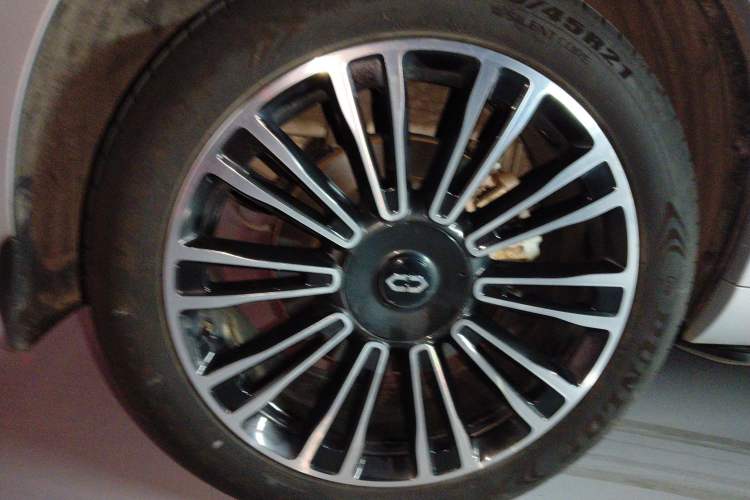 Used Hima AITO M7 2024 1.5T Intelligent Driving 4WD Max Edition 5 Seats
