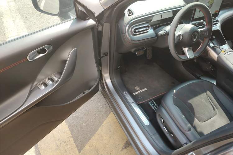 Used  #1 2022 BRABUS Performance Edition
