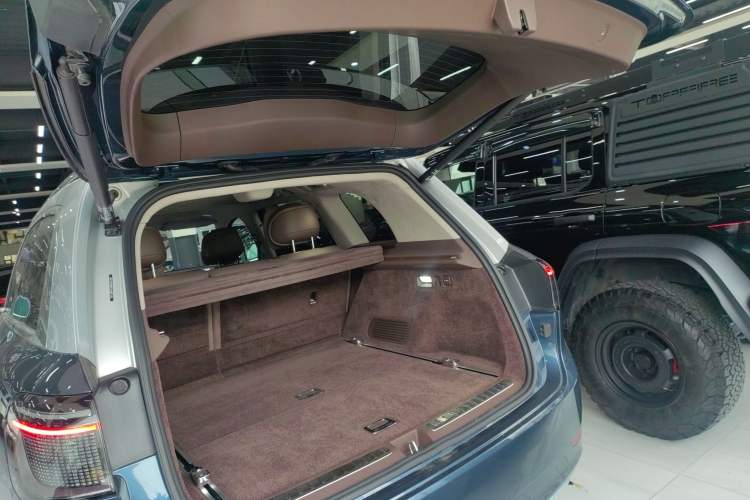 Used Hima AITO M9 2024 Range-Extended Ultra Version 52 kWh 5-Seater Model