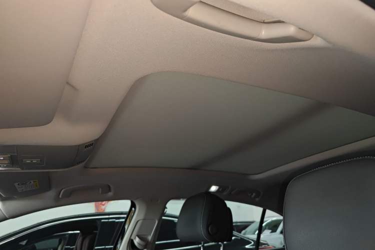 Used Volkswagen Magotan 2020 330TSI DSG Leading Model
