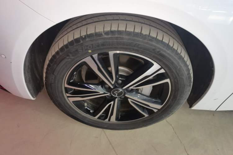 Used Hongqi EH7 2024 690 Pro