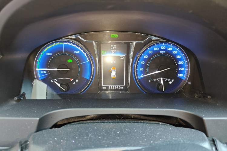 Used Toyota Camry 2015 Dual-Engine 2.5 HG Luxury Navigation Edition